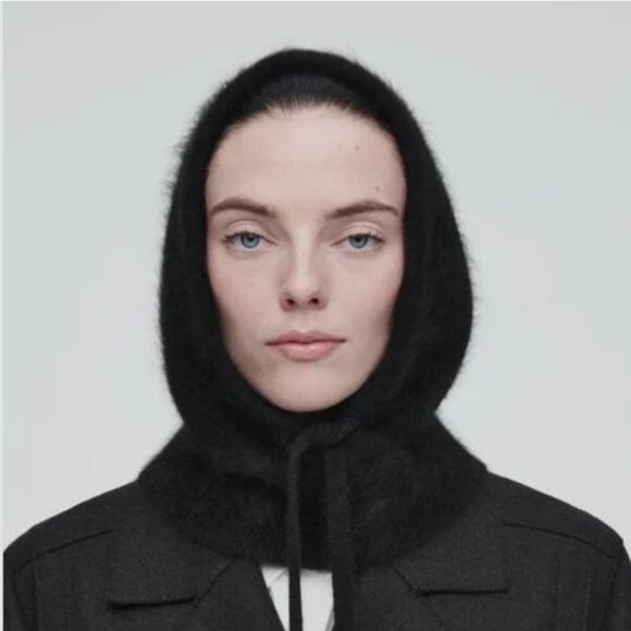 COS Textured Pure Cashmere Balaclava - Picture 1 of 5